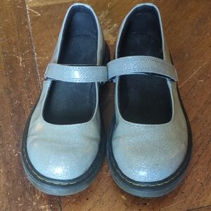 Dr. Martens Silver Glitter J Mary Jane's Maccy II